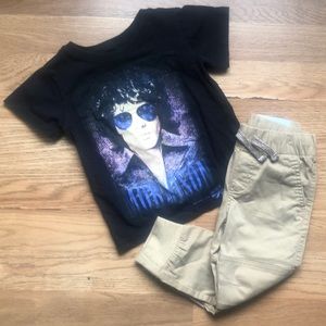 Morrison T-shirt and Joggers